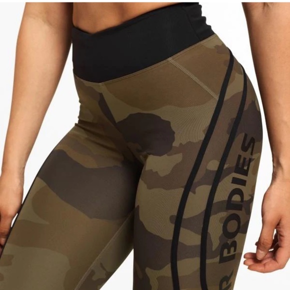Better Bodies XS Green Camo Tights - Picture 5 of 5